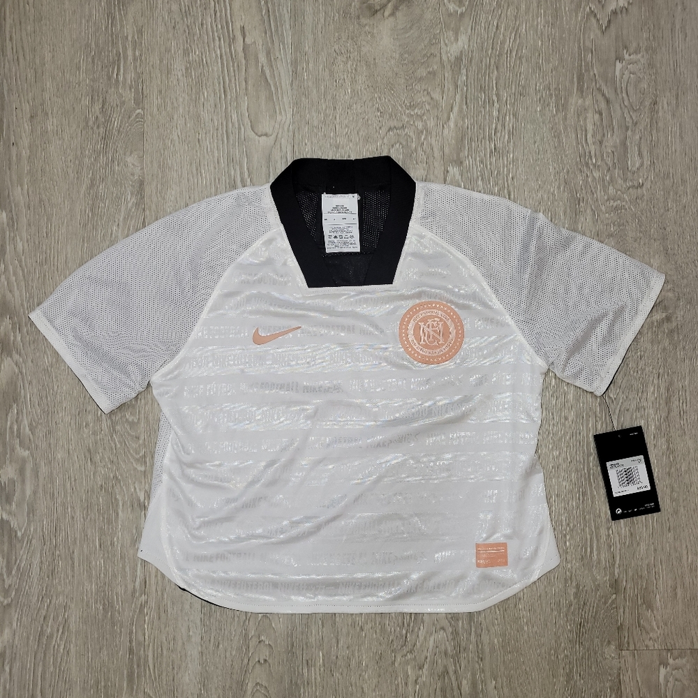 Nike F.C. Dri-Fit Women’s Reversible Short-Sleeve Soccer Top AQ0654-010 Size XS